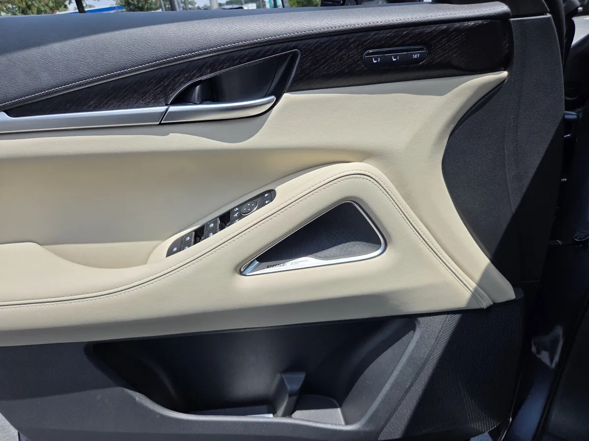 2023 INFINITI QX60 SENSORY thumbnail 31