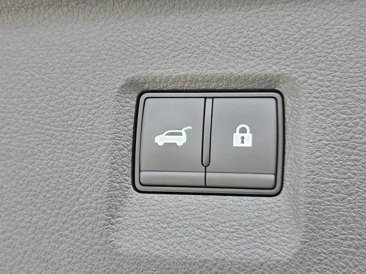 2023 INFINITI QX60 SENSORY thumbnail 35