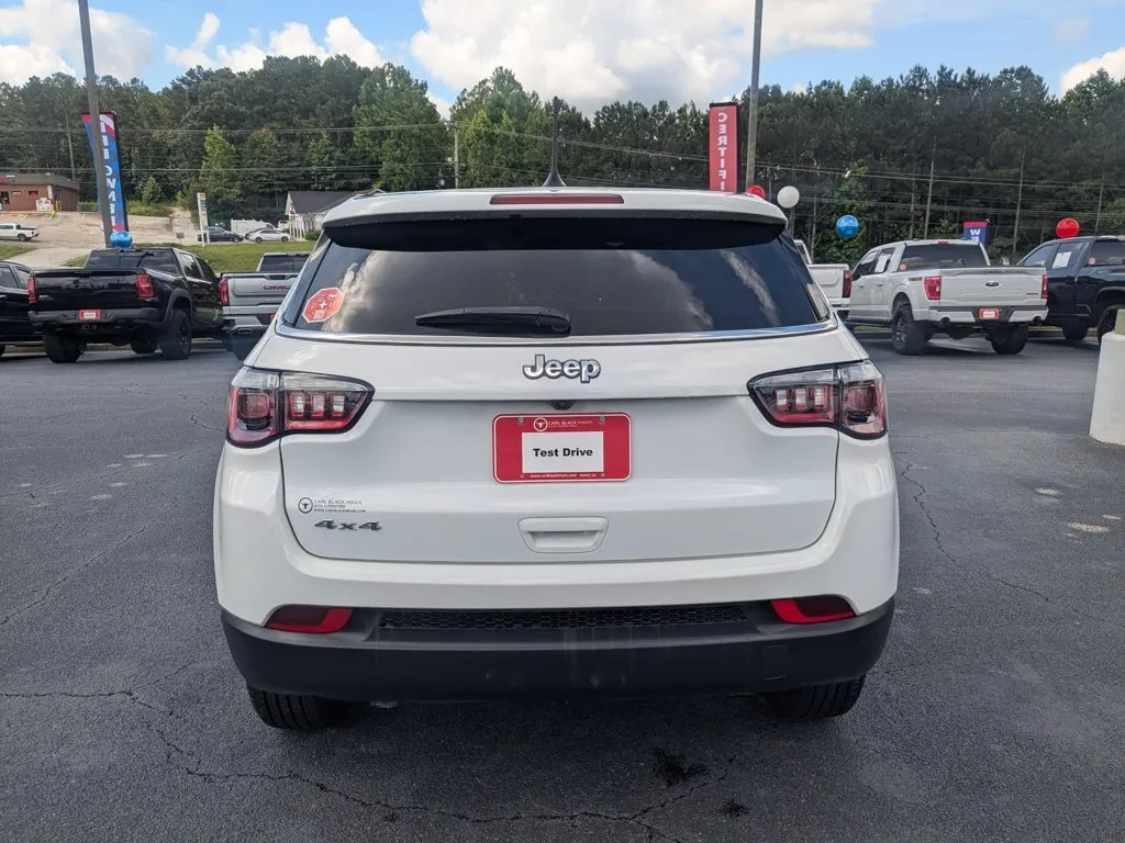 2023 Jeep Compass Sport thumbnail 6