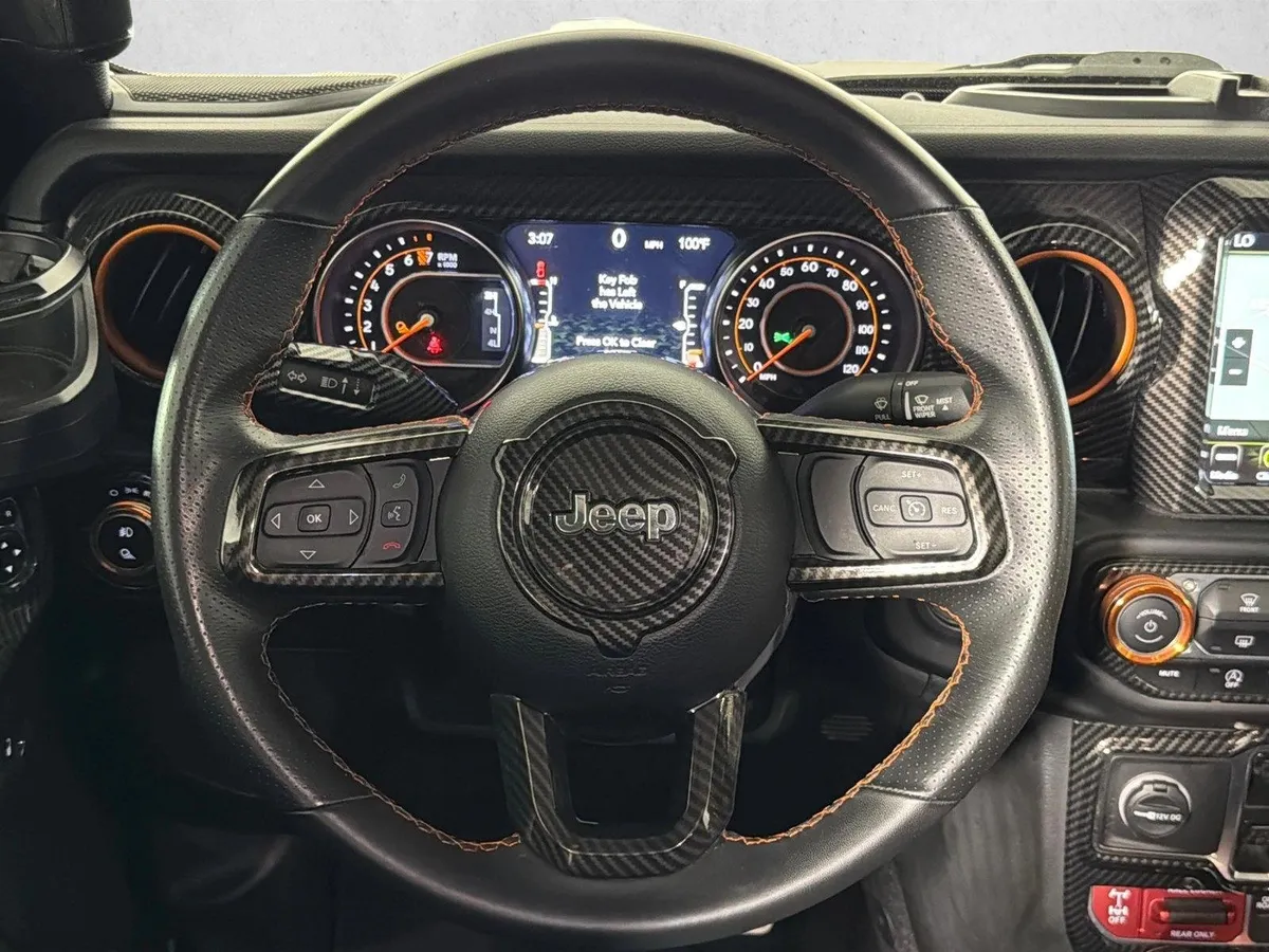2023 Jeep Gladiator Mojave thumbnail 24