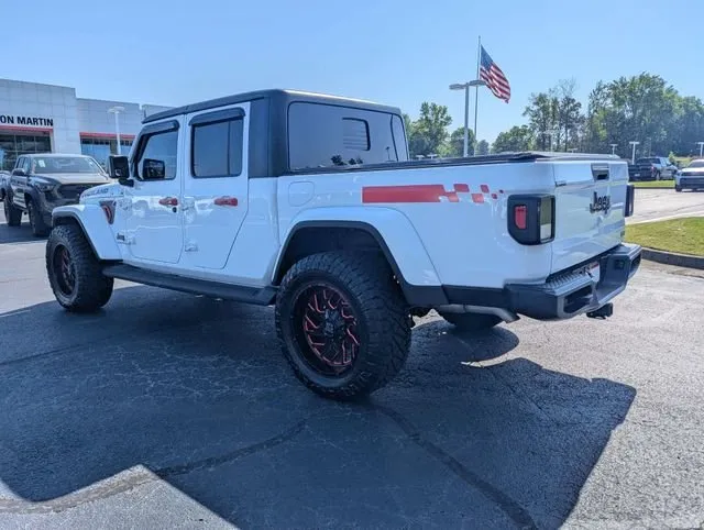 2023 Jeep Gladiator Overland thumbnail 4