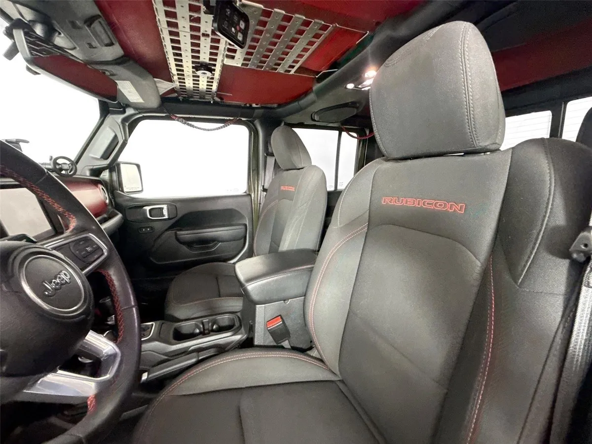 2023 Jeep Gladiator Rubicon thumbnail 3