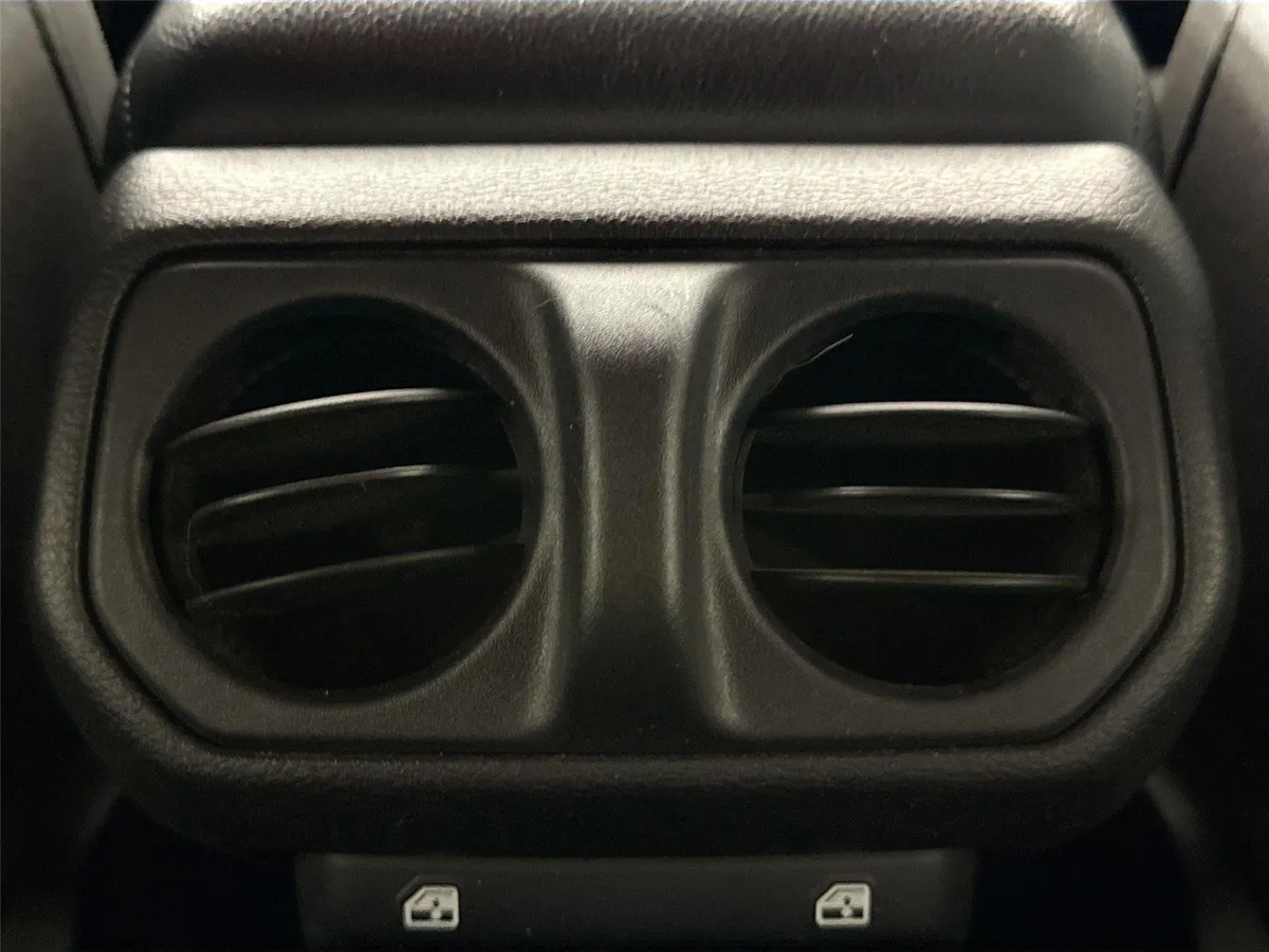 2023 Jeep Gladiator Rubicon thumbnail 35