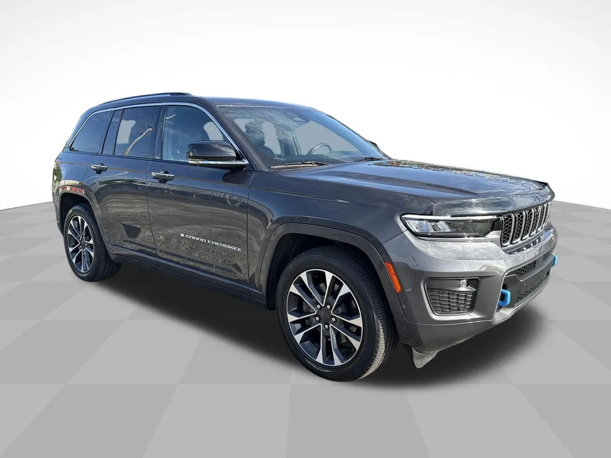 2023 Jeep Grand Cherokee 4xe Overland thumbnail 2