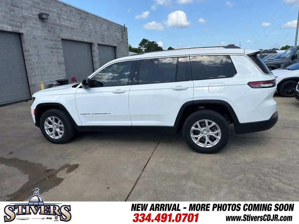 2023 Jeep Grand Cherokee L Limited thumbnail 6