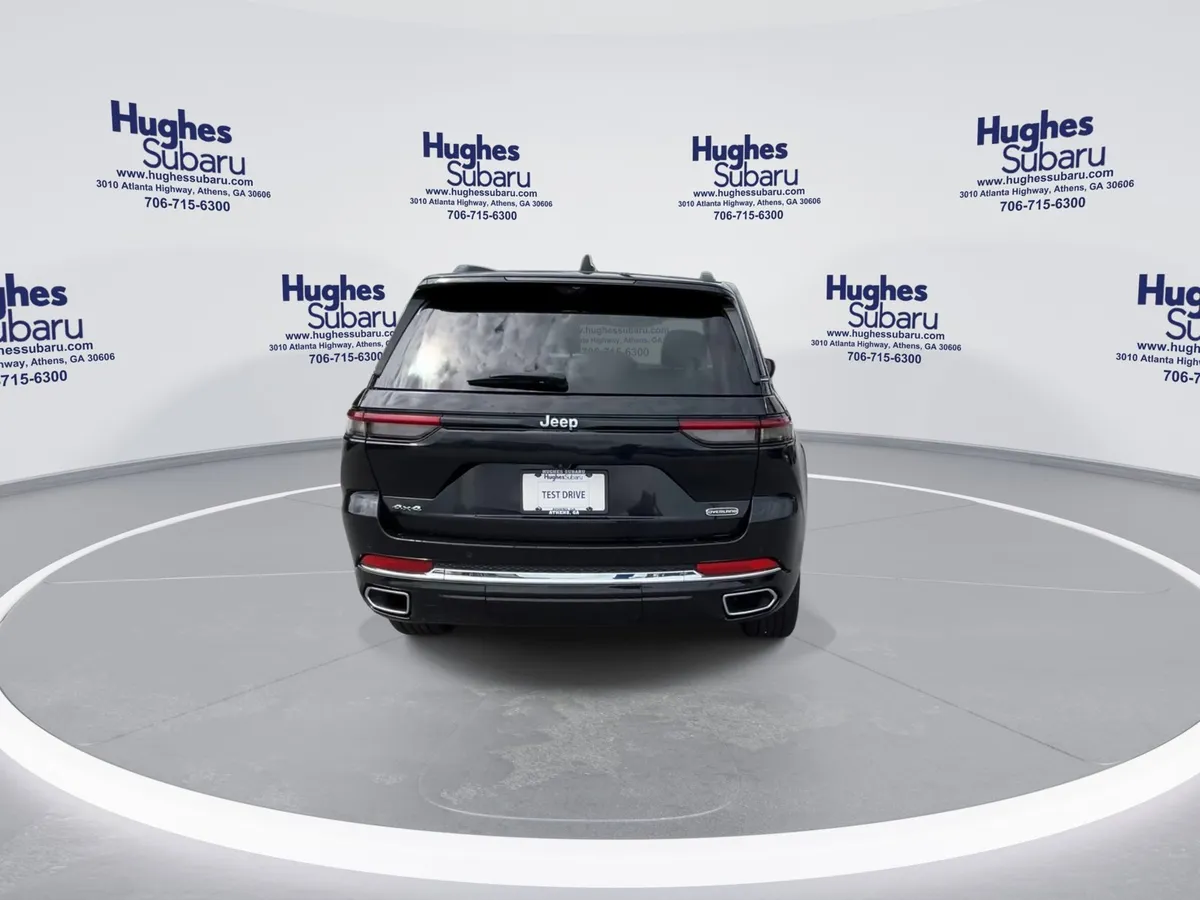 2023 Jeep Grand Cherokee Overland thumbnail 7
