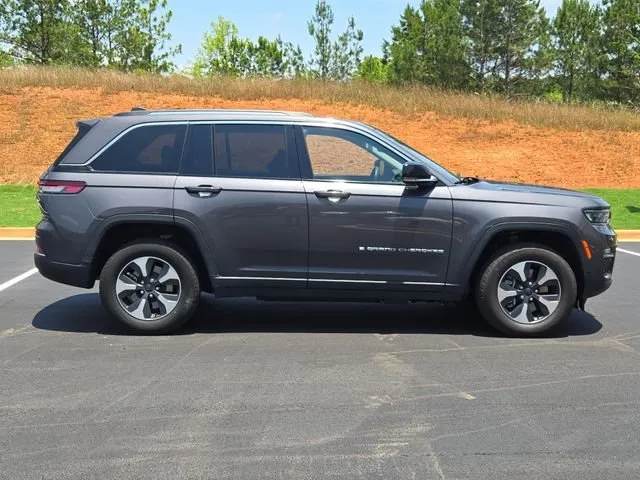 2023 Jeep Grand Cherokee RUBICON 4xe thumbnail 8