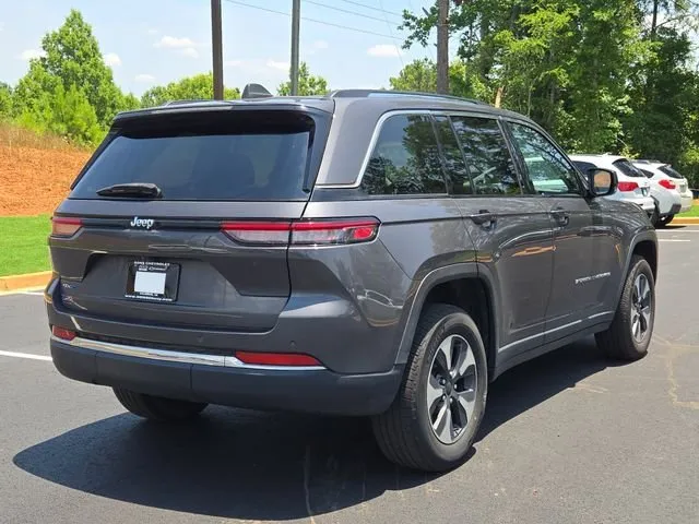 2023 Jeep Grand Cherokee RUBICON 4xe thumbnail 9