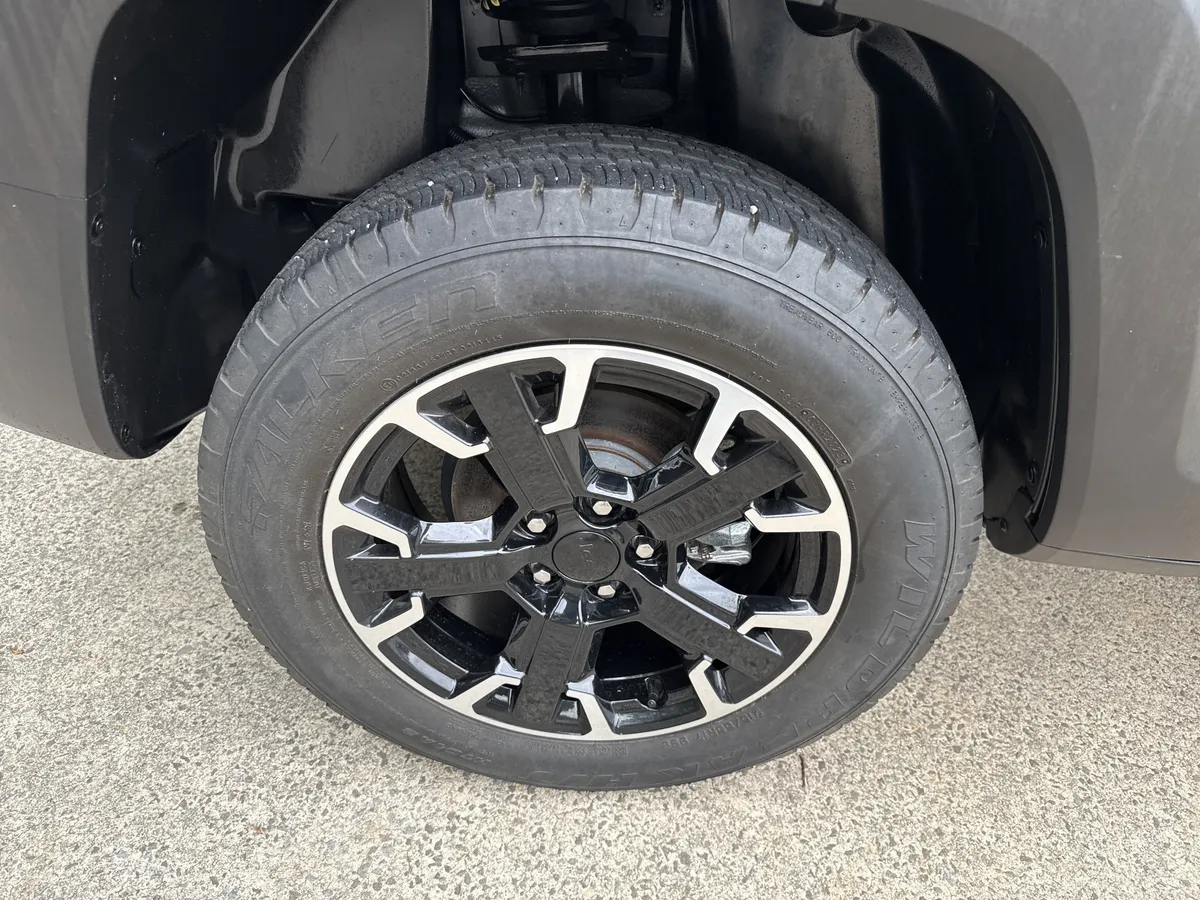 2023 Jeep Renegade Trailhawk thumbnail 17