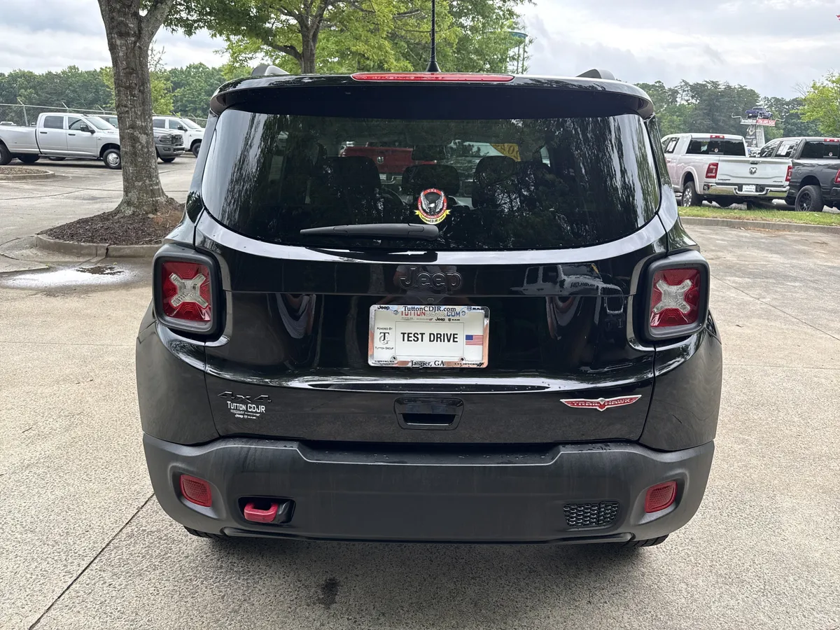 2023 Jeep Renegade Trailhawk thumbnail 6