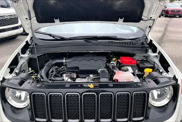 2023 Jeep Renegade Trailhawk thumbnail 28