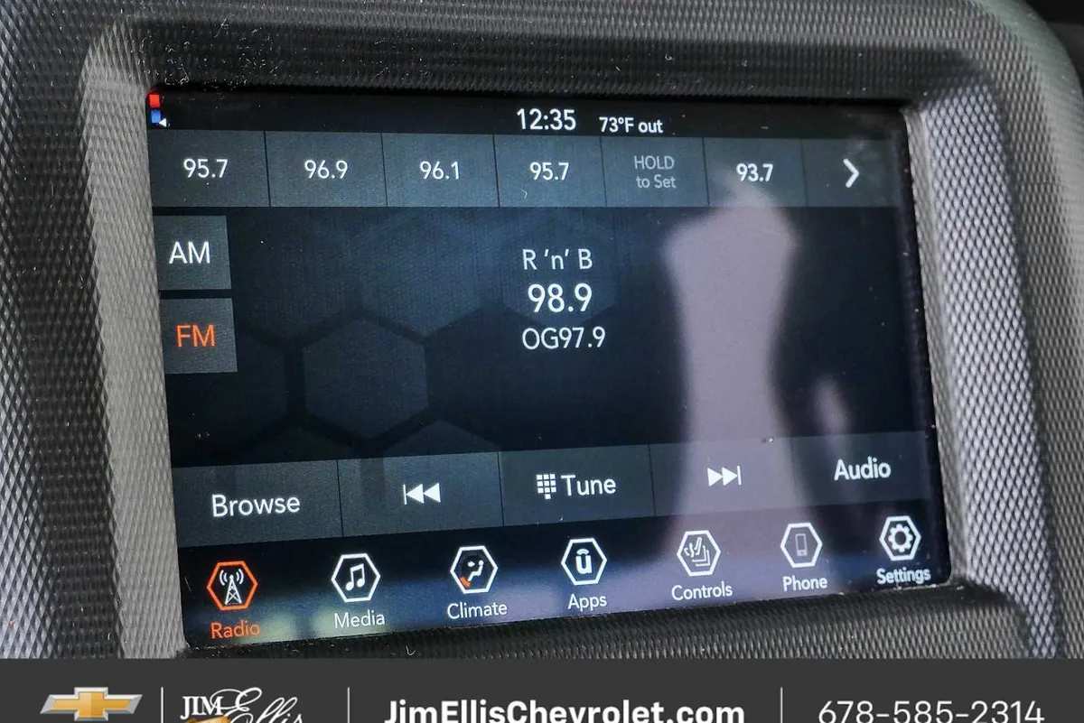 2023 Jeep Wrangler 4-Door Sport S 4x4 thumbnail 14