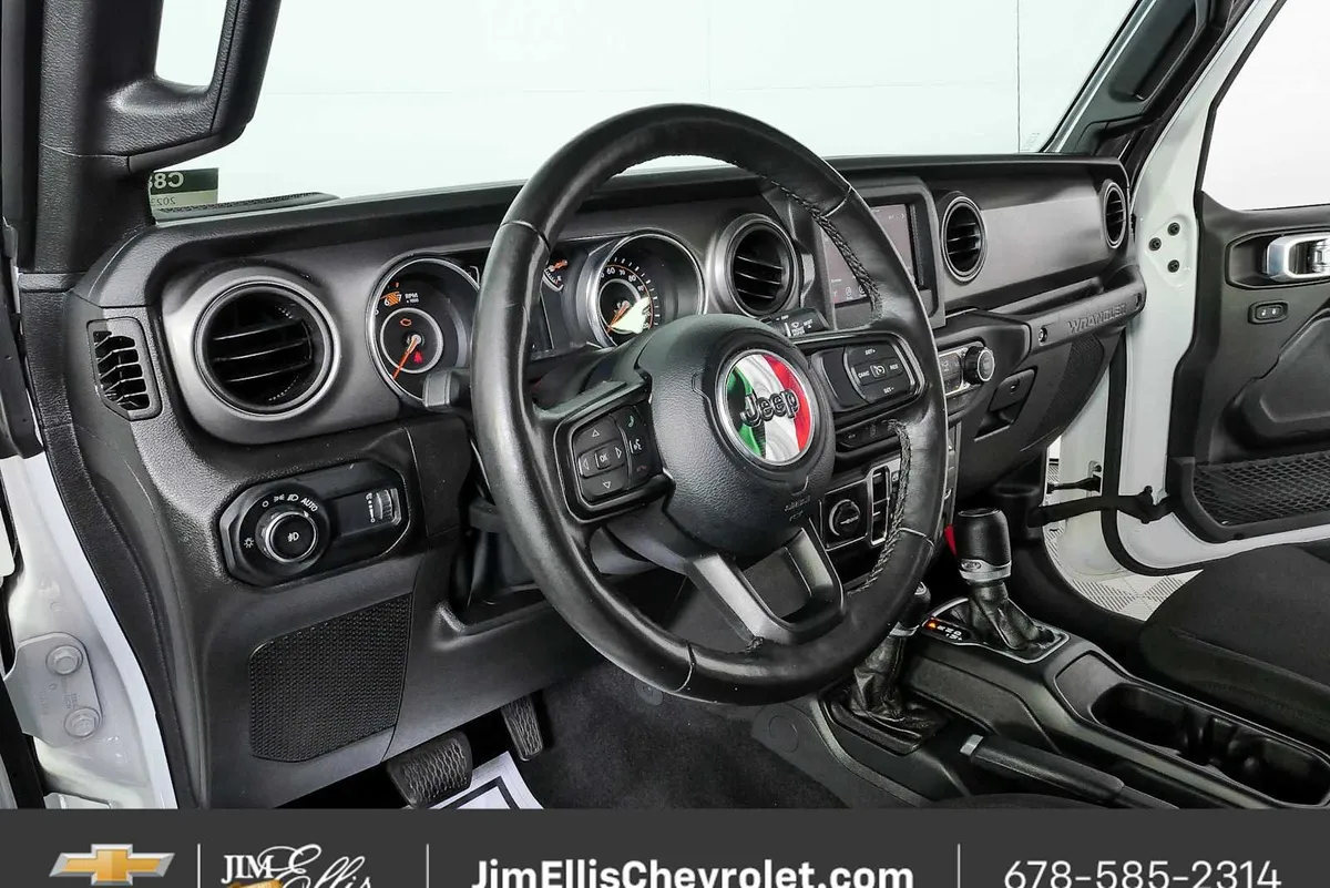 2023 Jeep Wrangler 4-Door Sport S 4x4 thumbnail 4