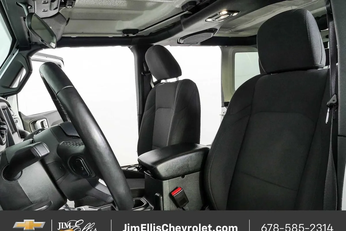 2023 Jeep Wrangler 4-Door Sport S 4x4 thumbnail 5