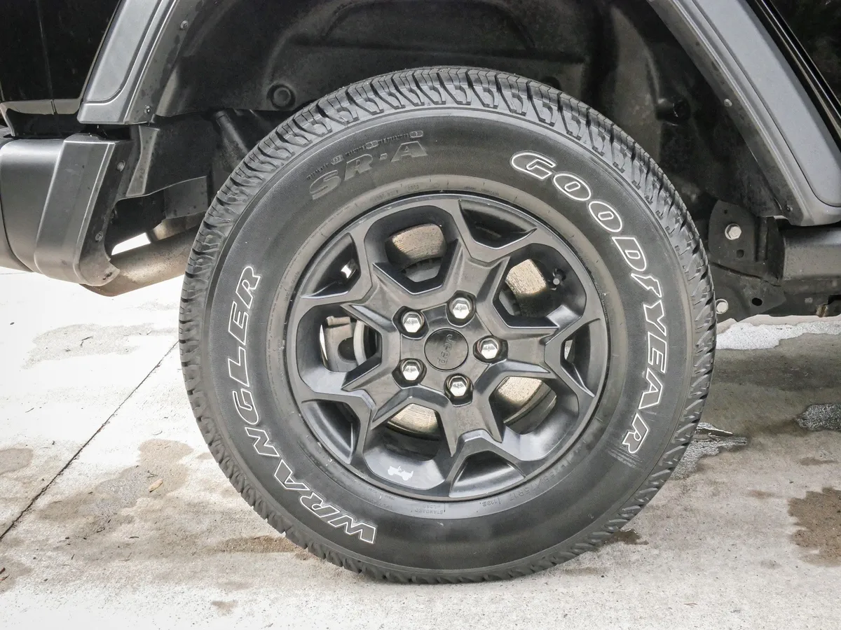 2023 Jeep Wrangler 4xe thumbnail 12
