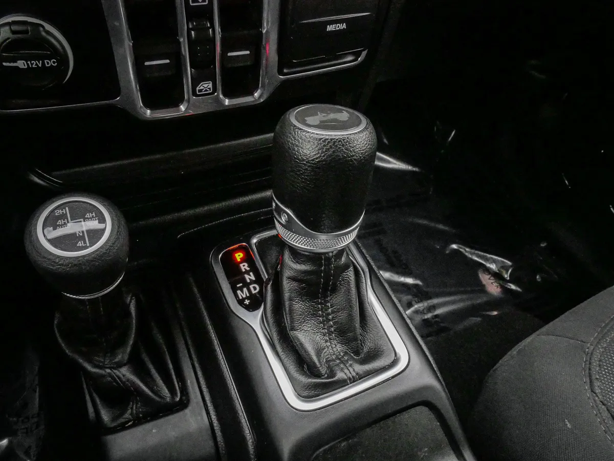 2023 Jeep Wrangler 4xe thumbnail 24