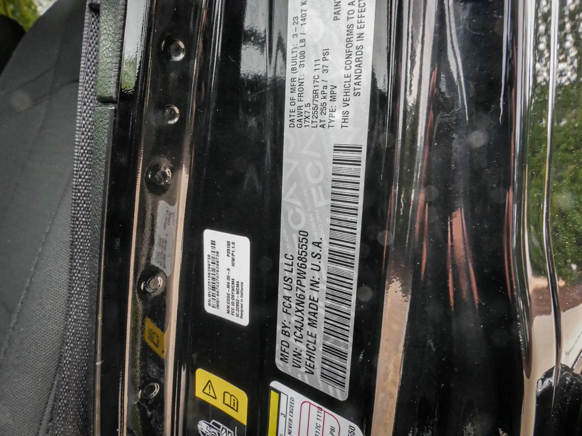 2023 Jeep Wrangler 4xe thumbnail 32