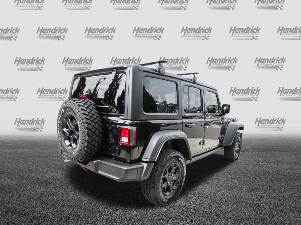 2023 Jeep Wrangler 4xe thumbnail 9