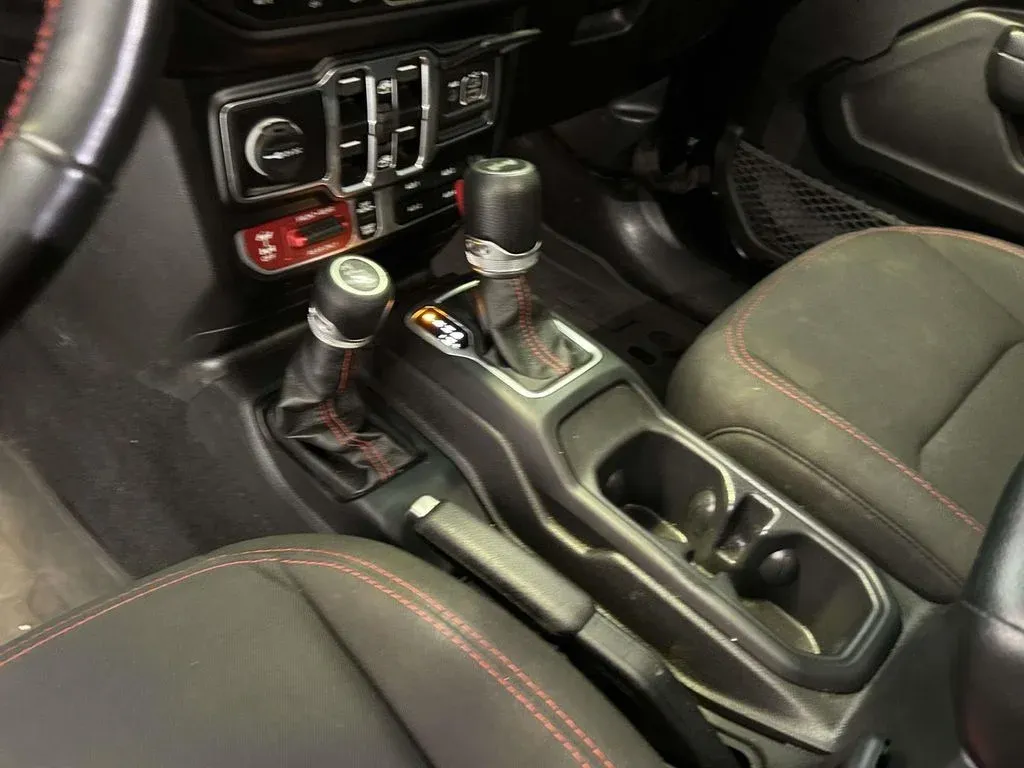 2023 Jeep Wrangler Rubicon thumbnail 23