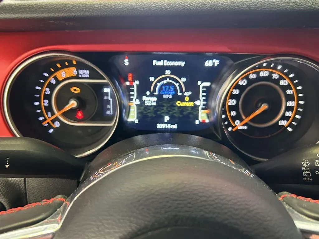 2023 Jeep Wrangler Rubicon thumbnail 31