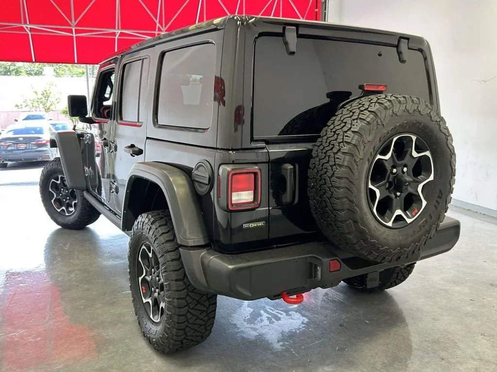 2023 Jeep Wrangler Rubicon thumbnail 5