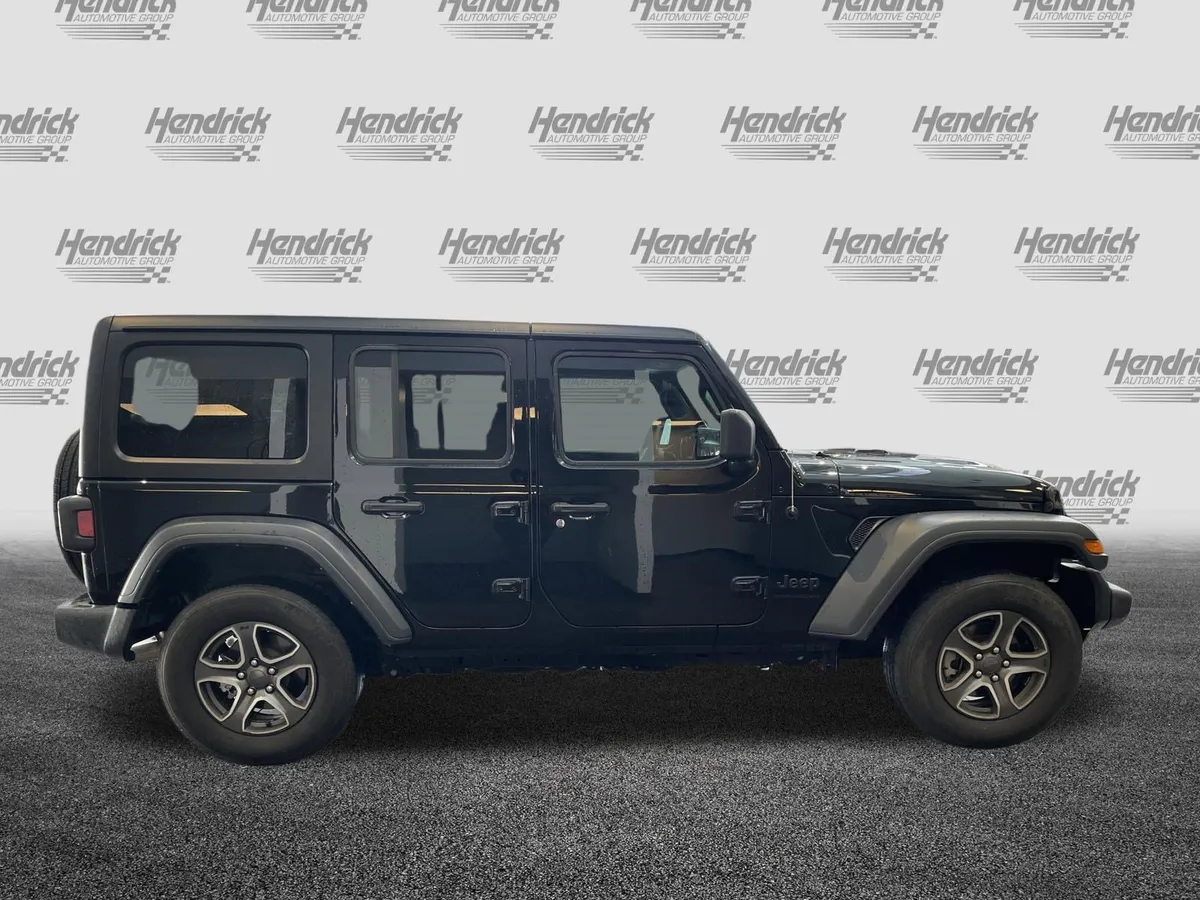 2023 Jeep Wrangler Sport S thumbnail 10