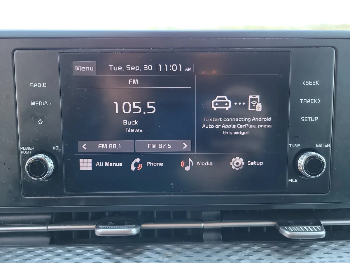 2023 Kia Carnival LX thumbnail 20