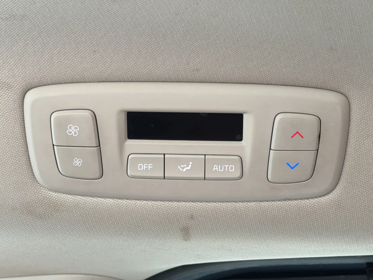2023 Kia Carnival SX Prestige thumbnail 21