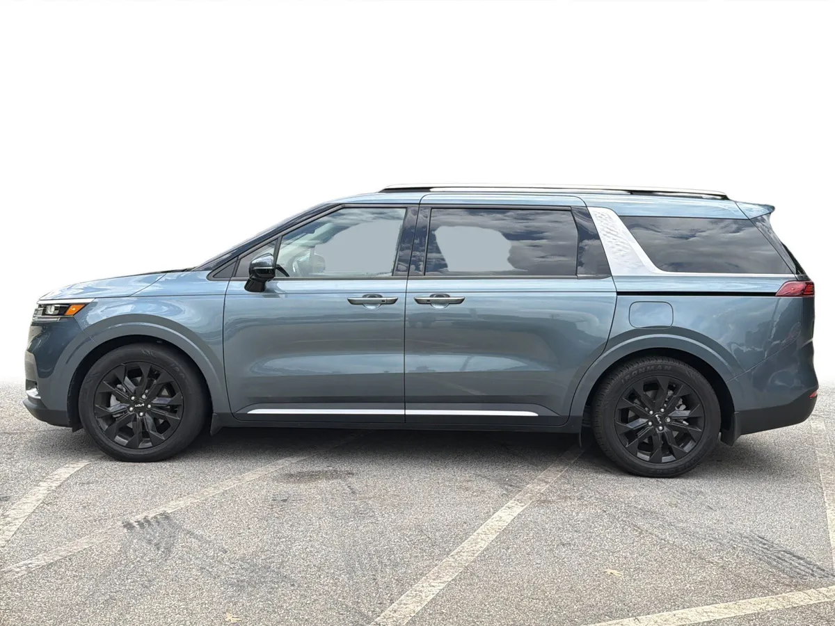 2023 Kia Carnival SX Prestige thumbnail 24