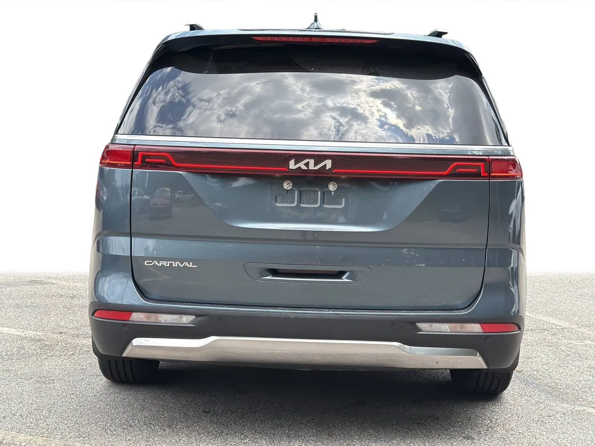 2023 Kia Carnival SX Prestige thumbnail 26