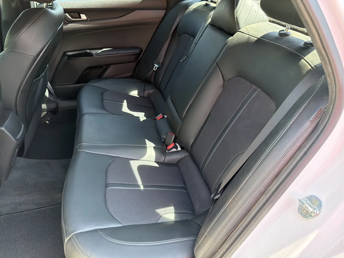 2023 Kia K5 GT-Line thumbnail 19