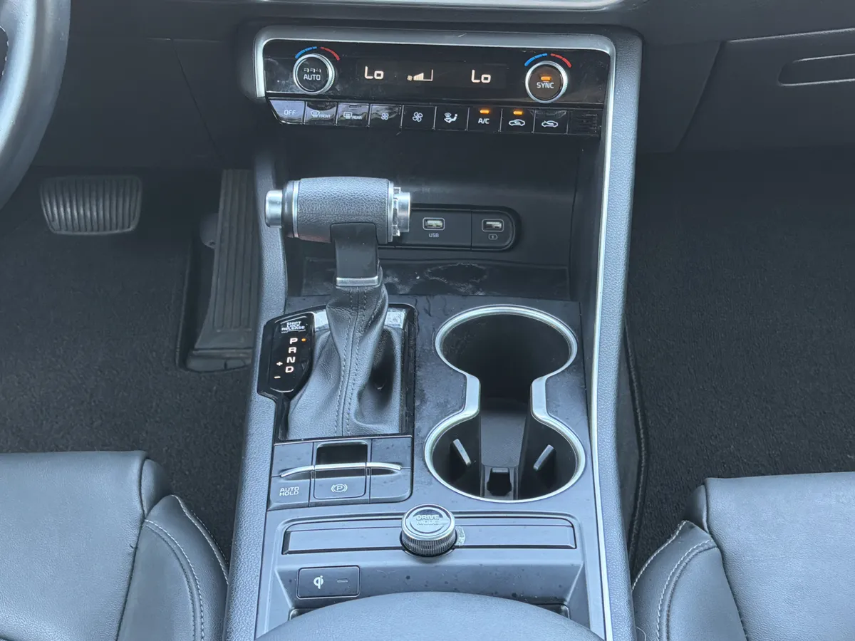 2023 Kia K5 GT-Line thumbnail 5