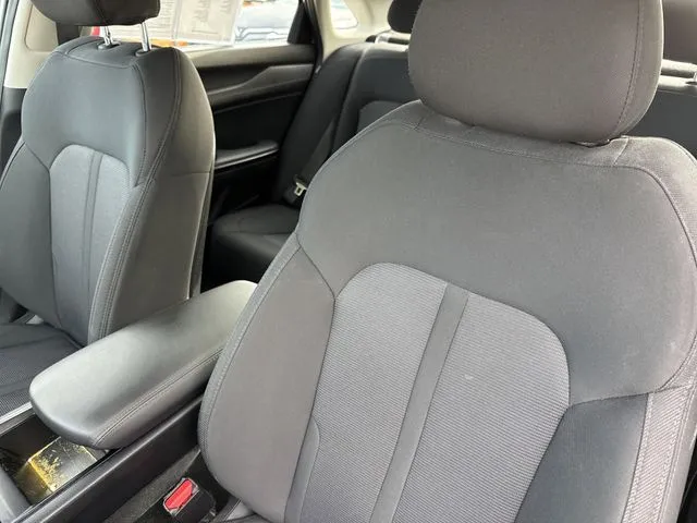 2023 Kia K5 LXS thumbnail 11