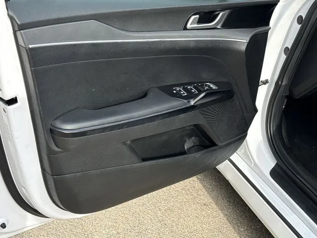 2023 Kia K5 LXS thumbnail 13