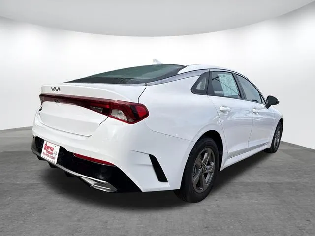 2023 Kia K5 LXS thumbnail 6