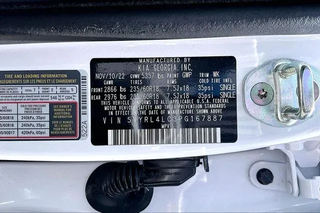 2023 Kia Sorento S thumbnail 16