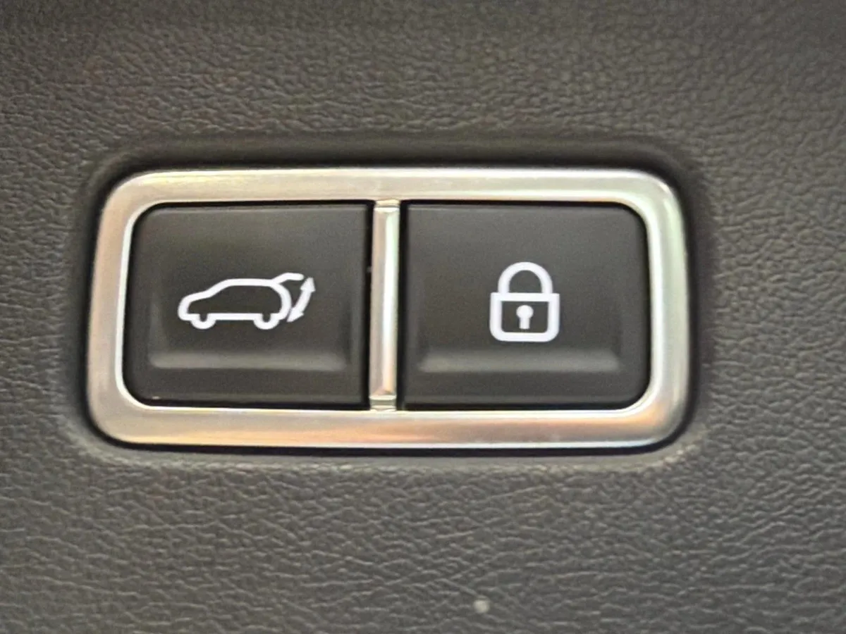 2023 Kia Sorento SX Prestige thumbnail 21