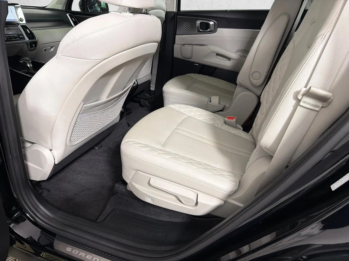 2023 Kia Sorento SX Prestige thumbnail 23