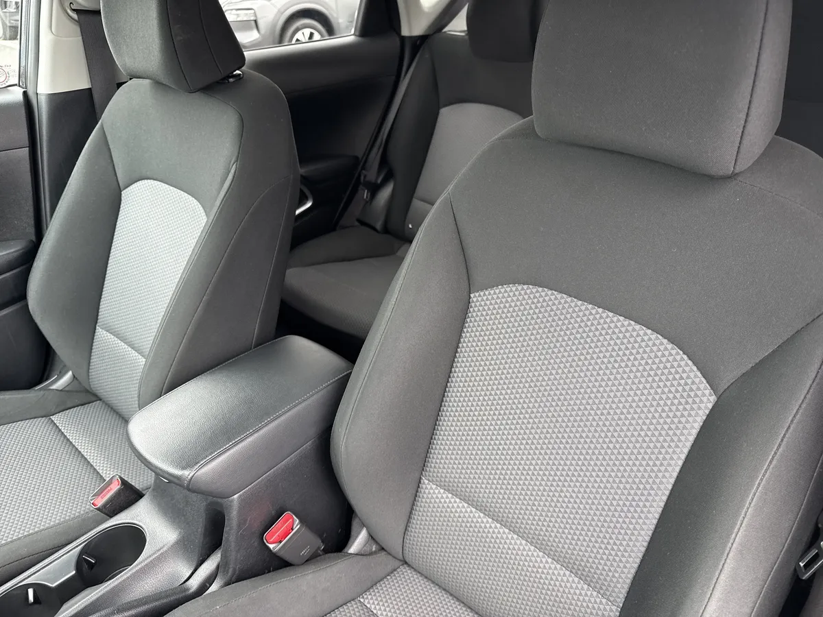 2023 Kia Soul LX thumbnail 11
