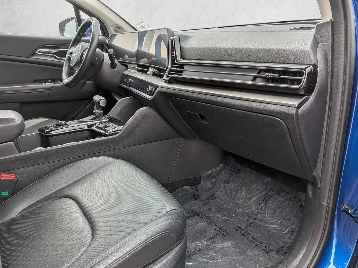 2023 Kia Sportage EX thumbnail 19