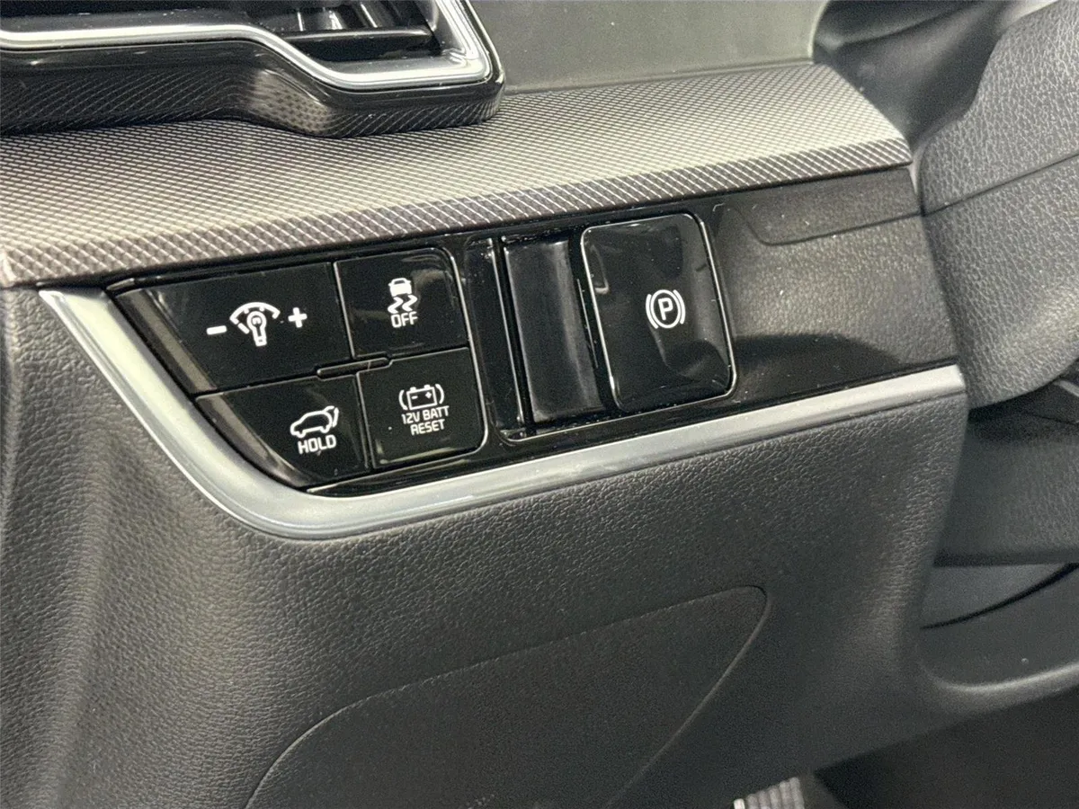 2023 Kia Sportage Hybrid SX-Prestige thumbnail 16