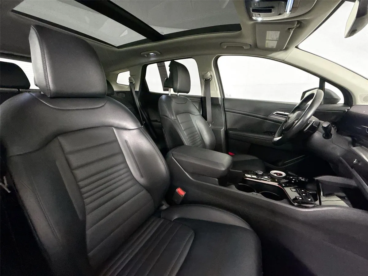 2023 Kia Sportage Hybrid SX-Prestige thumbnail 44