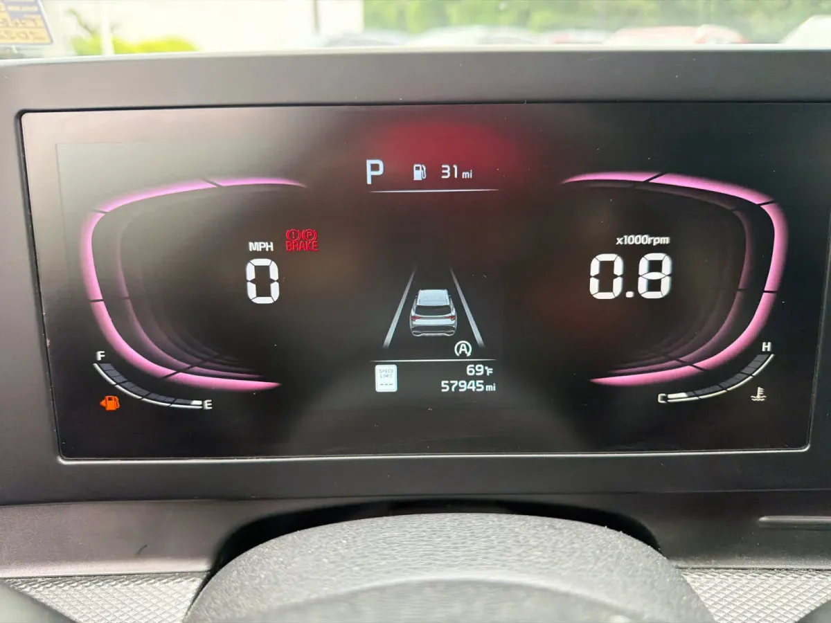2023 Kia Sportage LX thumbnail 4