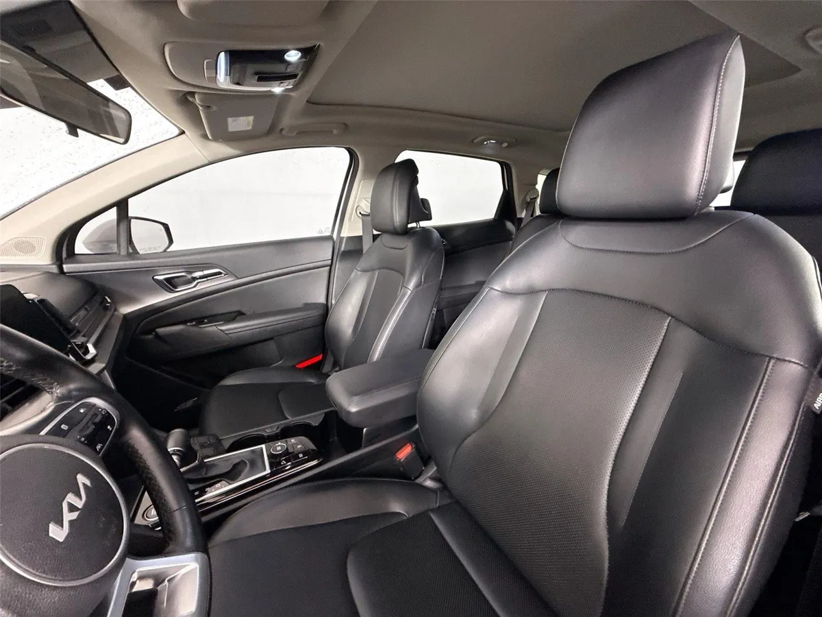 2023 Kia Sportage SX thumbnail 3