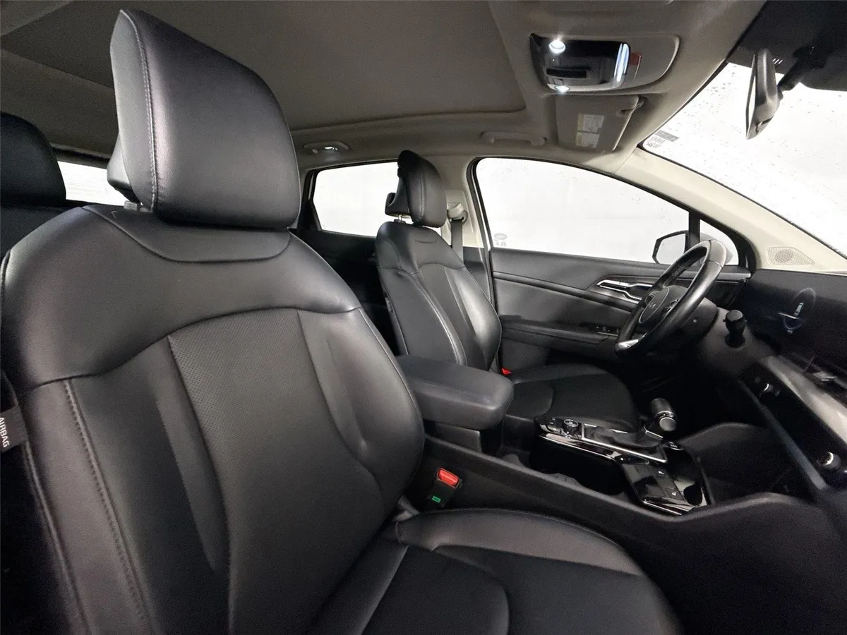 2023 Kia Sportage SX thumbnail 41