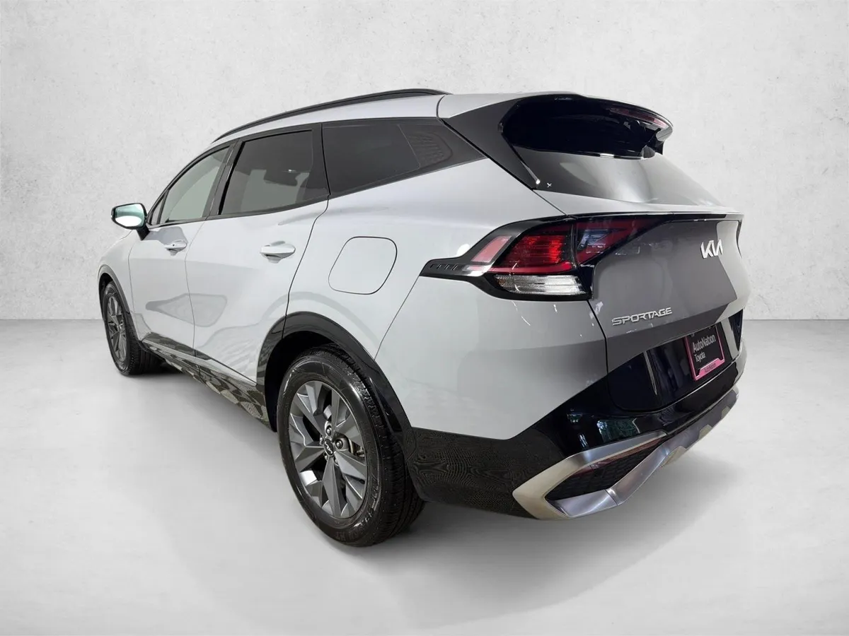 2023 Kia Sportage SX thumbnail 7