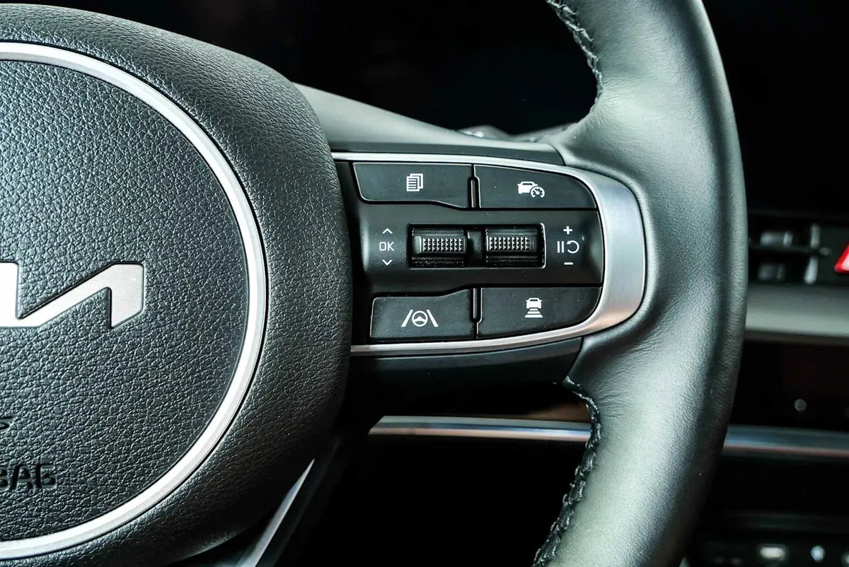2023 KIA SPORTAGE SX-Prestige thumbnail 12