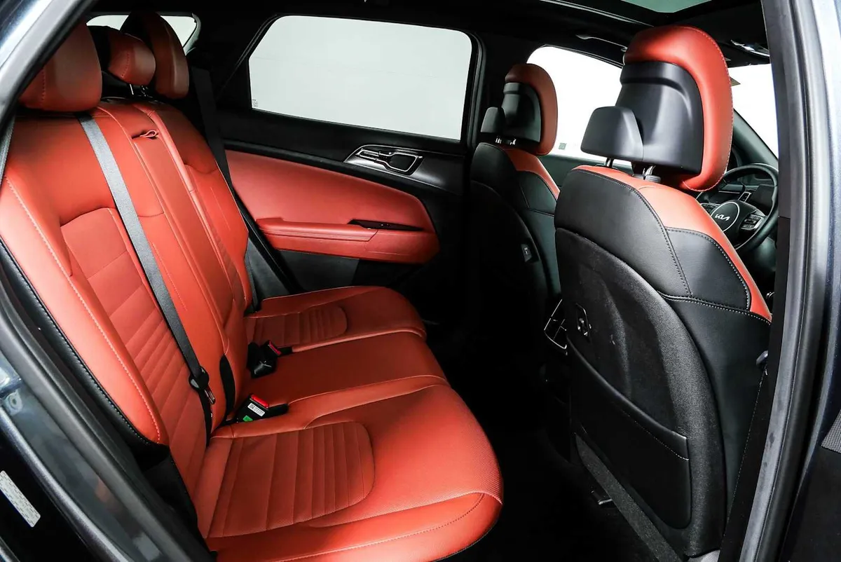 2023 KIA SPORTAGE SX-Prestige thumbnail 23