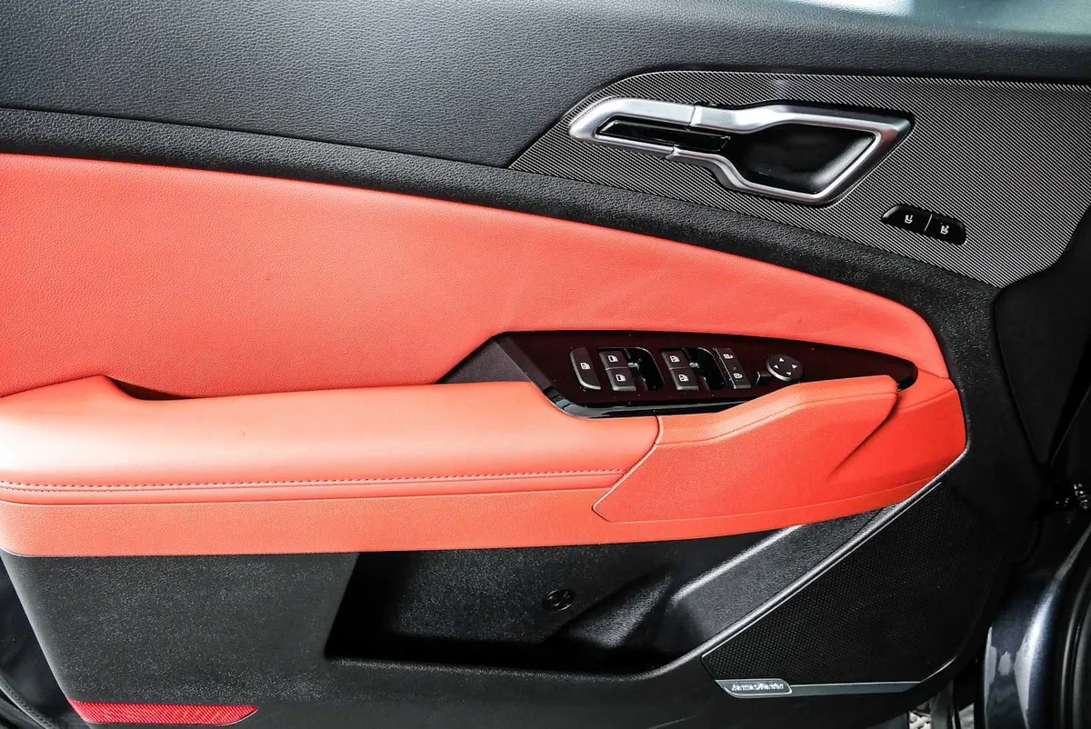 2023 KIA SPORTAGE SX-Prestige thumbnail 6