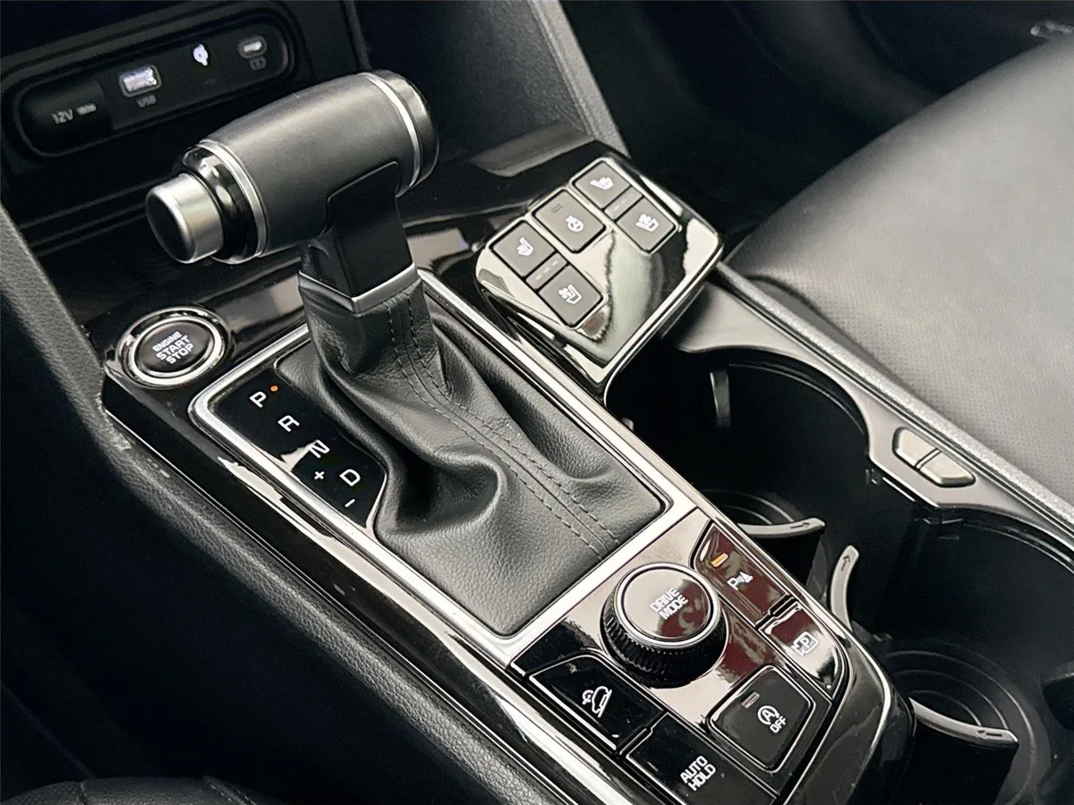 2023 Kia Sportage SX-Prestige thumbnail 26